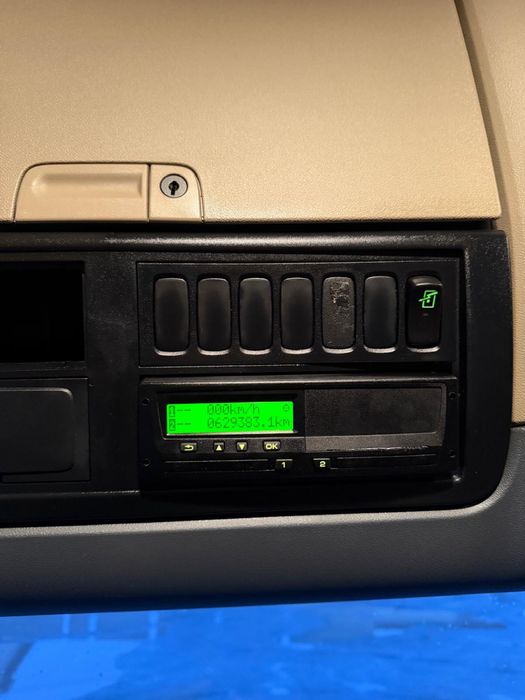 Cap tractor Scania R