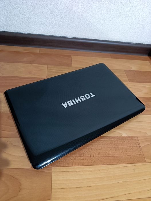 Ноутбук Toshiba ssd диск