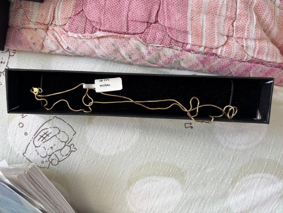 Злото серги цеп и кальцо