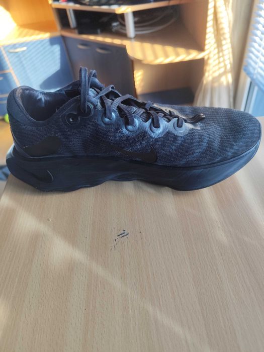 Мъжки обувки - Nike Motiva