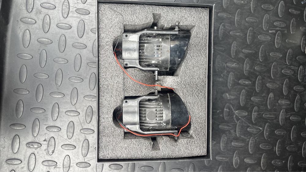 Продам авто лампочка  Bi Led