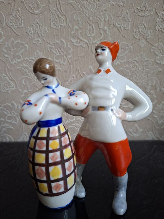 Продам статуэтки СССР