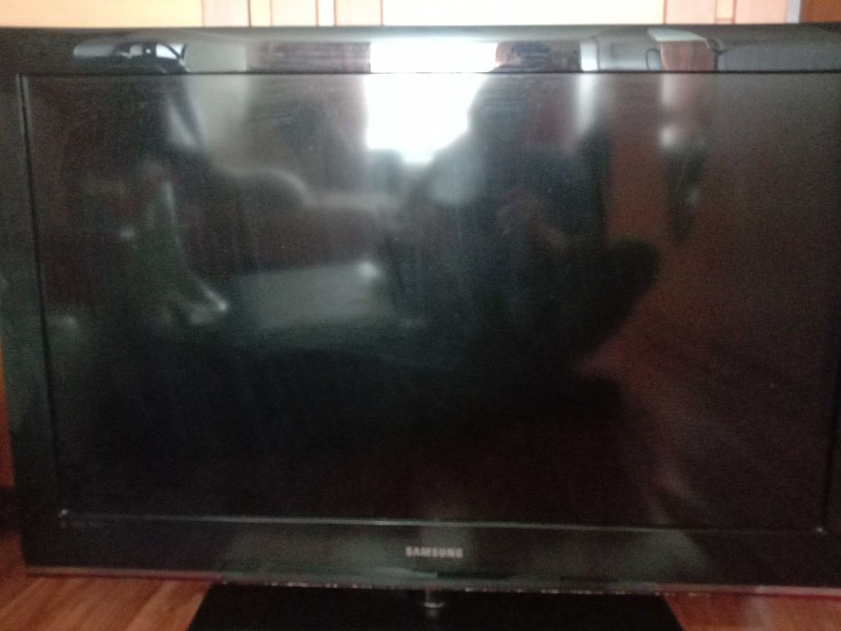 телевизор 40 дюймов на з/ч