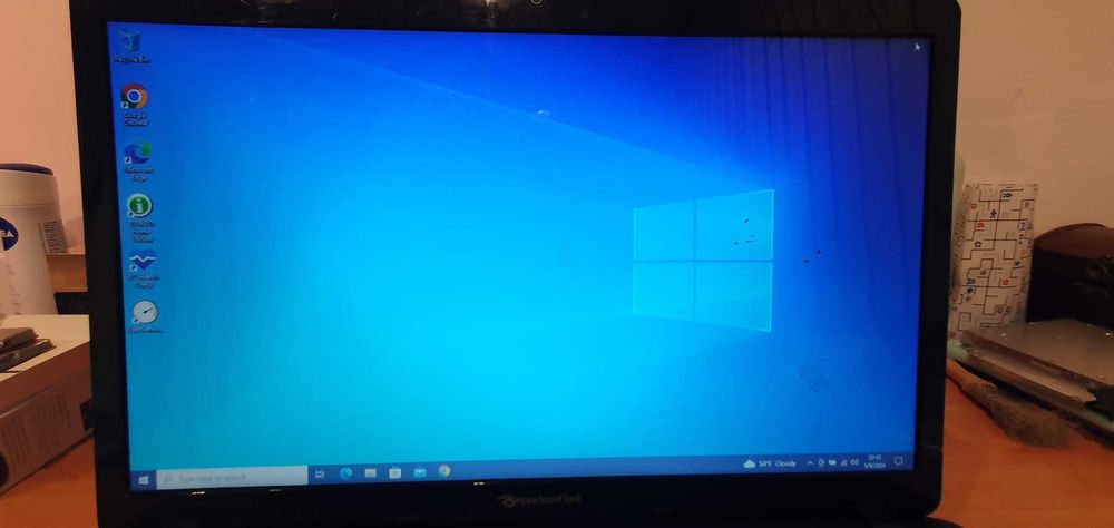 Laptop Packard Bell EasyNote LS11HR placa video integrata HD 3000