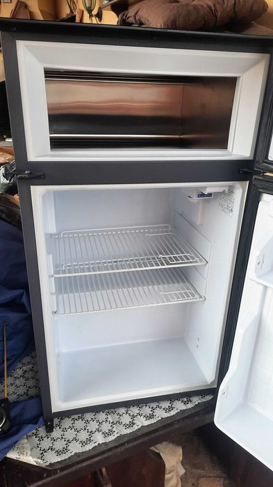Компресорен хладилник 12V, 24V
