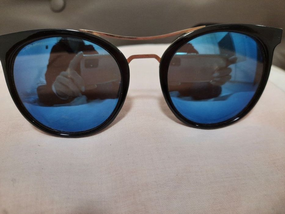 Екстравагантни дамски слънчеви очила