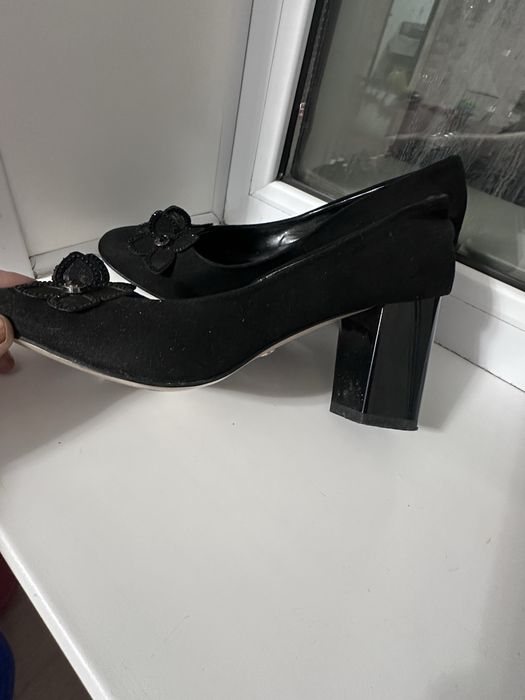 Туфли черные классные