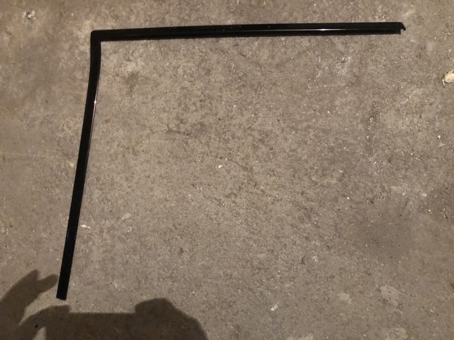 Съединител/Лайсна Мерцедес190/Кора wv golf 4+лайсна