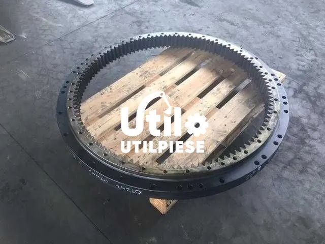 Coroana rotire Caterpillar 322 322B 322C 325 330 + piese CAT