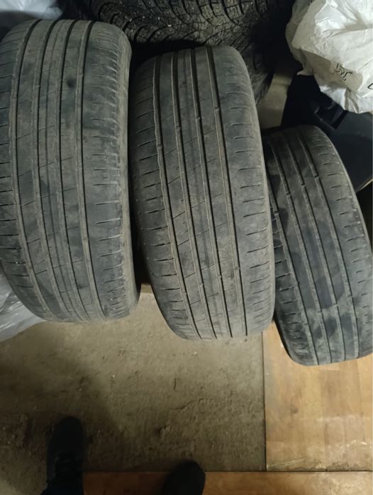 Продается летняя резина R16