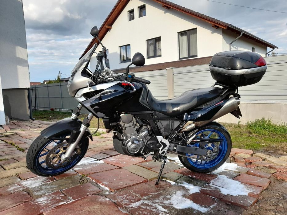Vând Aprilia Pegaso Strada 650 din 2005