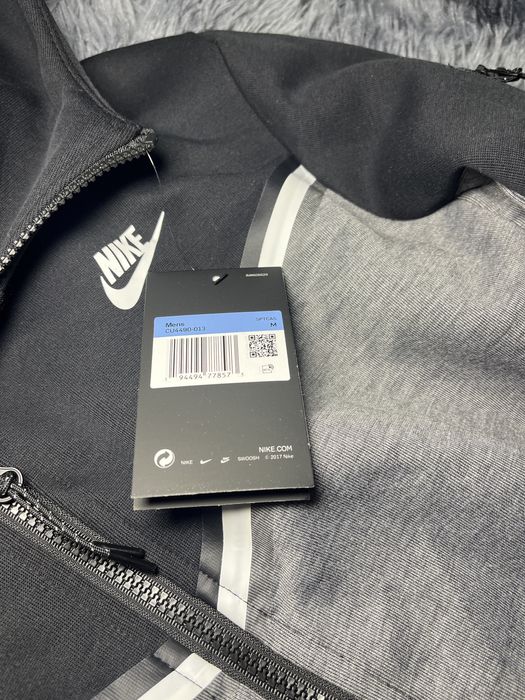 Nike Tech fleece - M