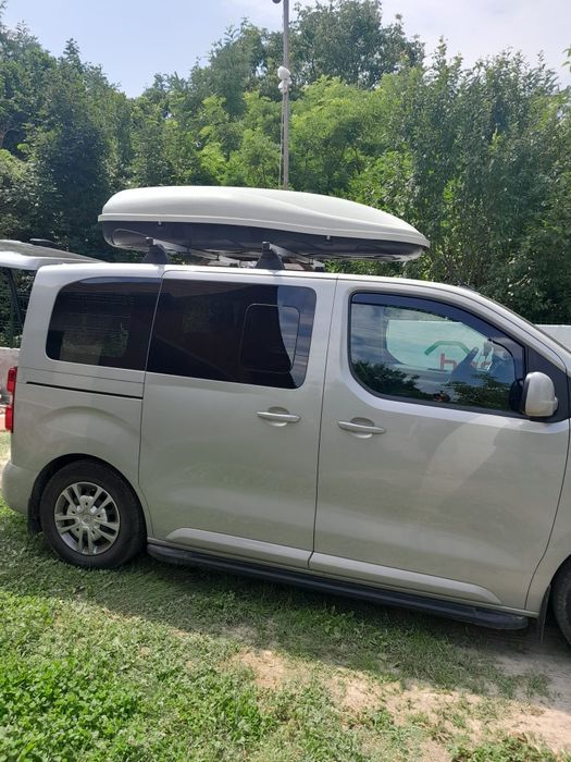 Vând Boxă  Portbagaj