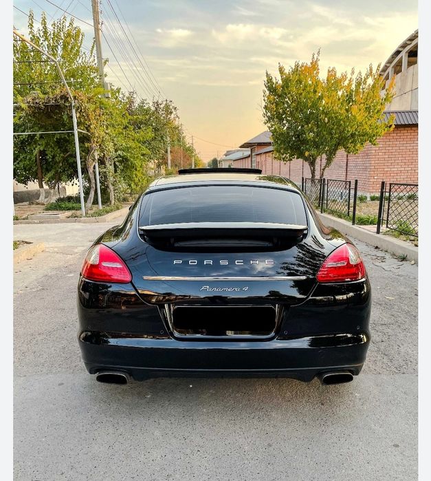 Kapot zapchast Porsche Panamera  kapoʻt,banfer,aksessuar