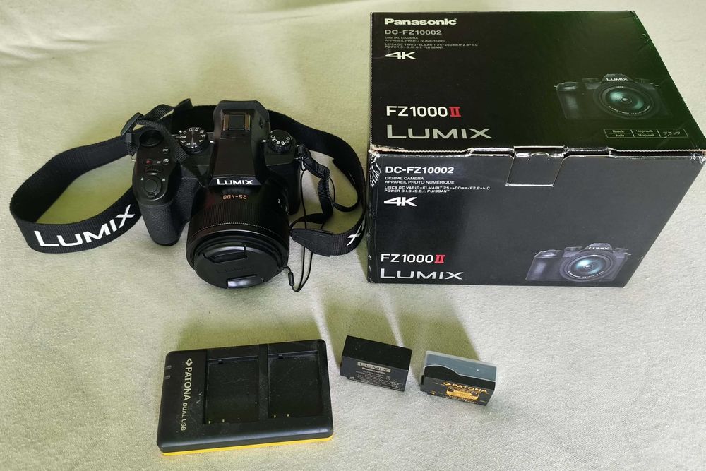 Aparat foto Panasonic Lumix FZ1000 II