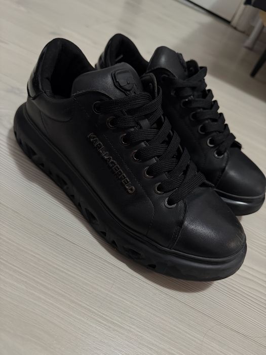Adidasi Karl Lagerfeld