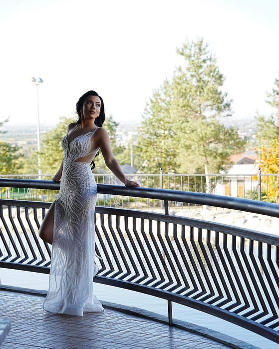 Дизайнерска булчинска рокля