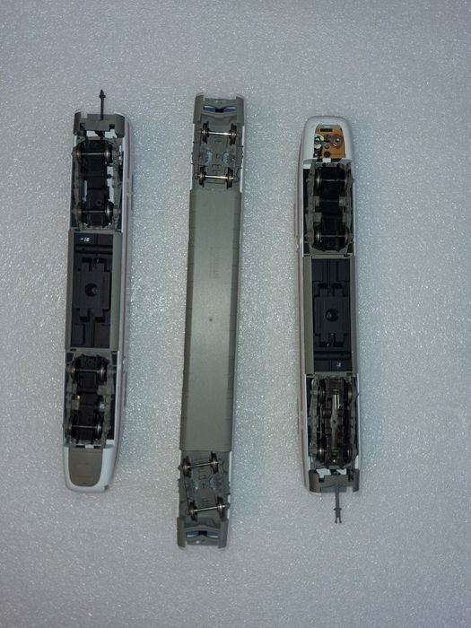 Automotor ICE fleischmann scara 1:87