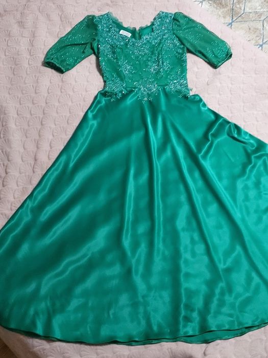 Продам вечернее платье