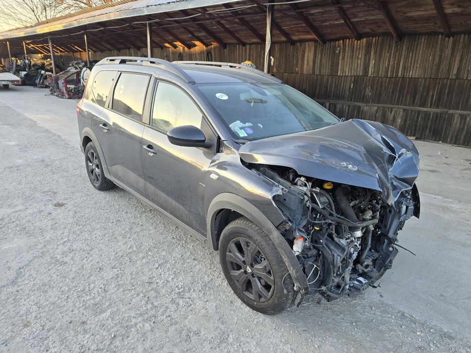 Dacia Jogger 2022  GPL Extreme 7 Locuri 1.0 TCE 40 mii km  Avariat