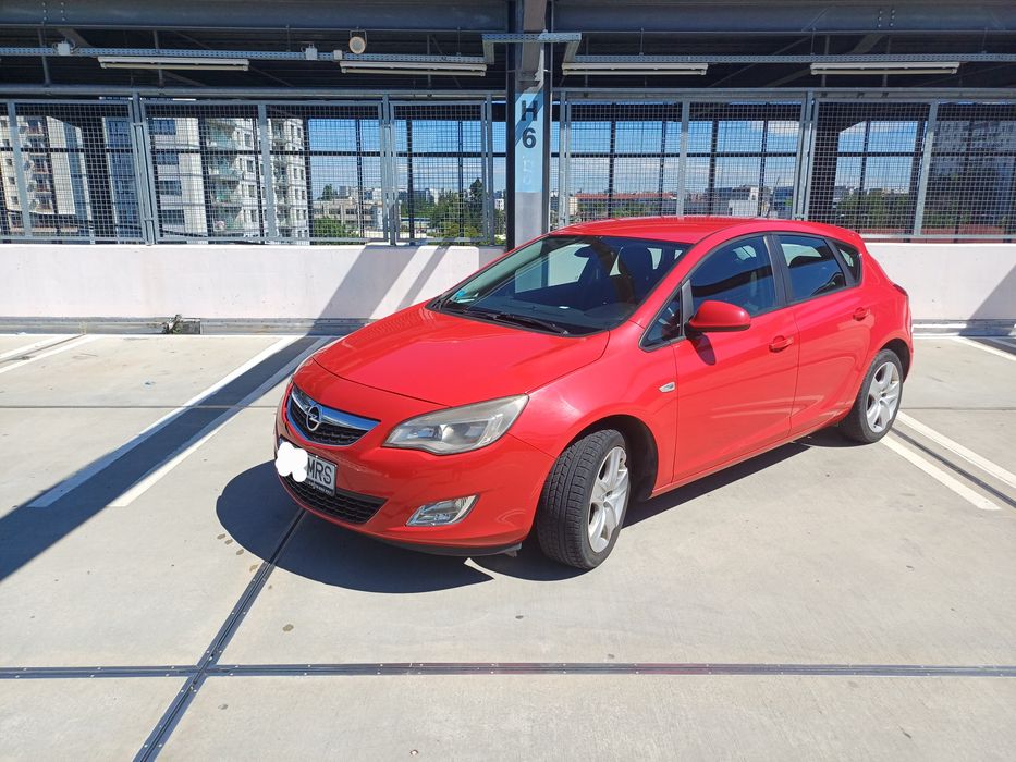 Opel astra J 2011 benzina+gpl, unic proprietar.