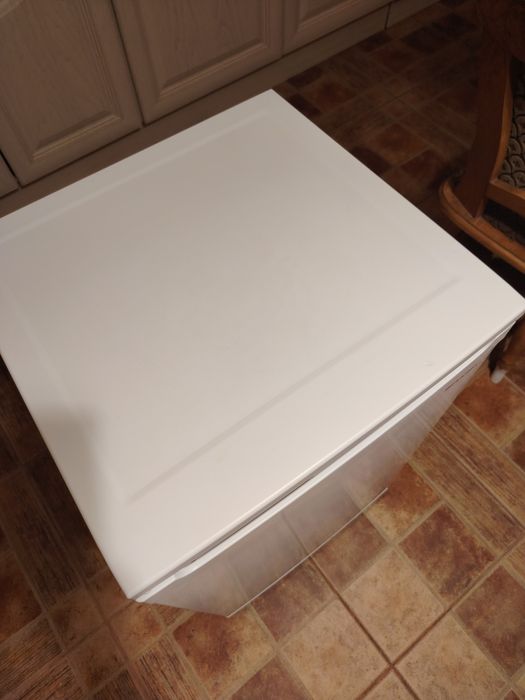 Frigider Sharp impecabil