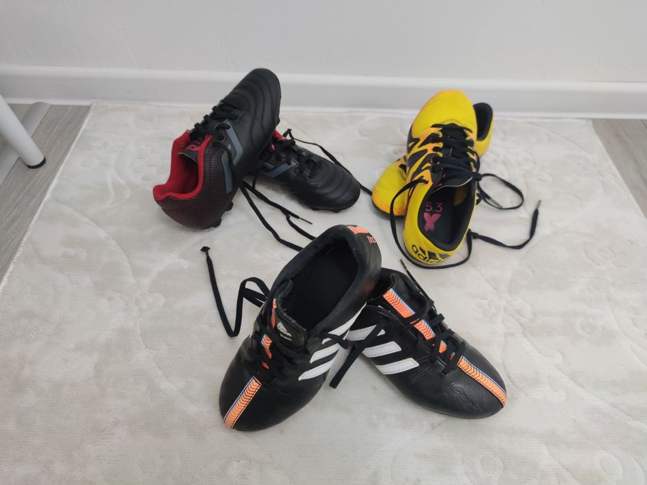 Естествена кожа Футболни бутонки Adidas р-р 31, 32, 33