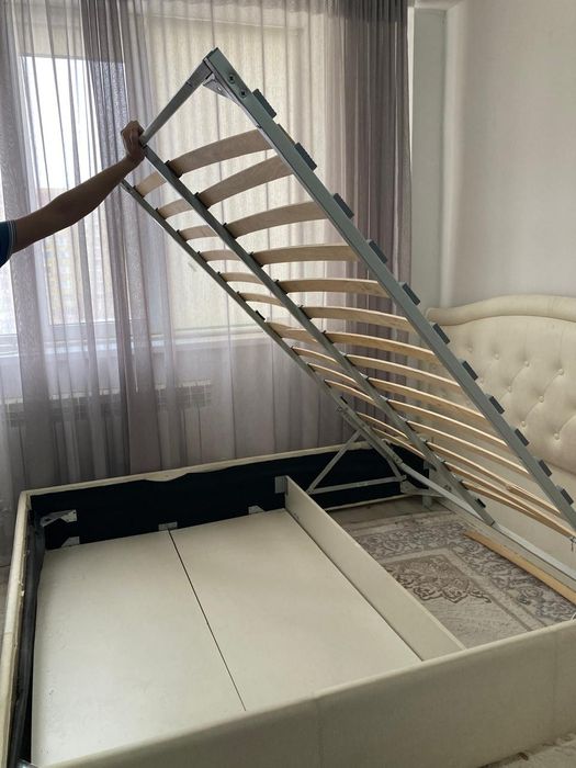 Кровать двух местный