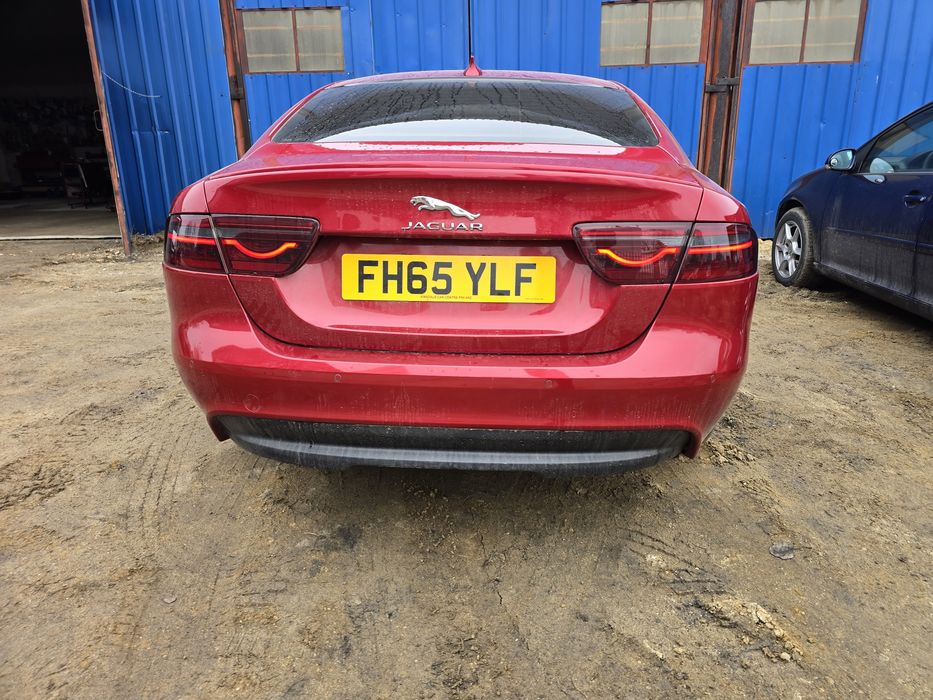 Dezmembrez jaguar xe 2.0 diesel Manual