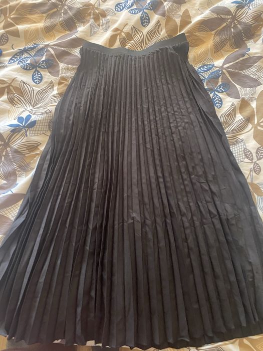 Нова черна пола солей