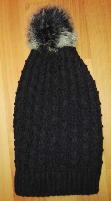 Шапки новые женские