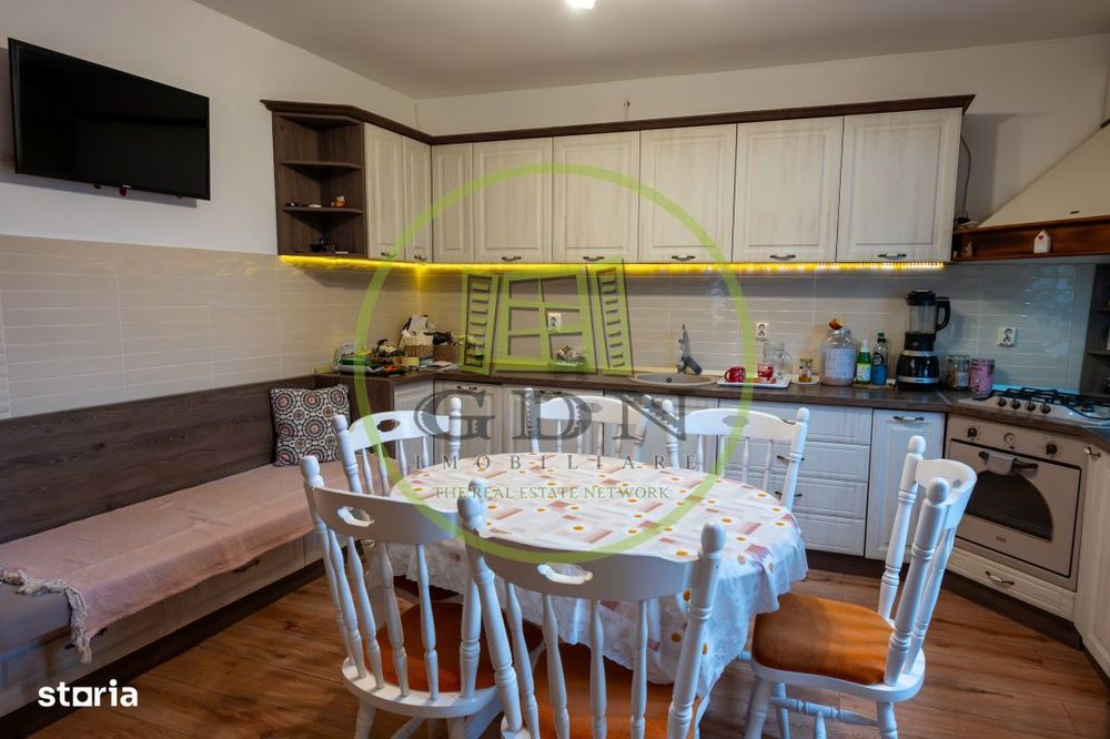 Casa de vanzare STUPINI