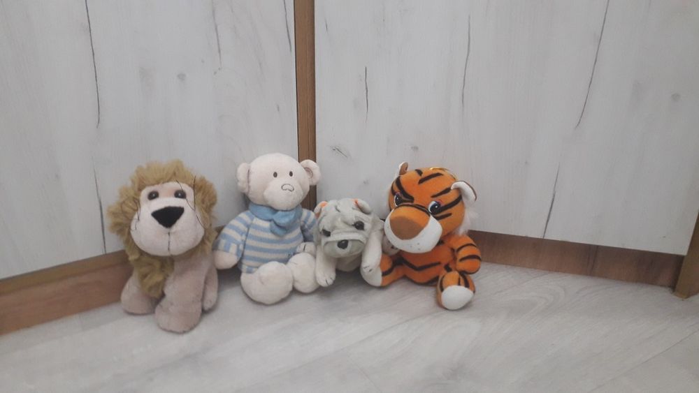 Отдам все за 800