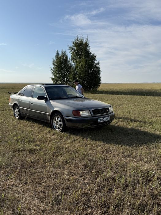 Продам ауди 100 с4