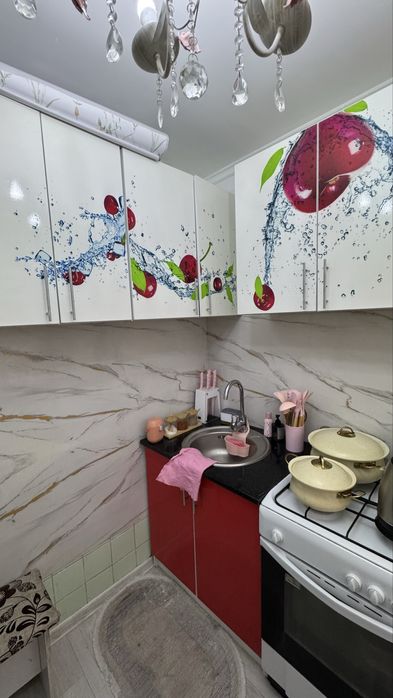 Продаю мебель и газ