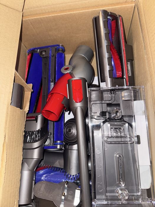 Dyson V10 Absolute