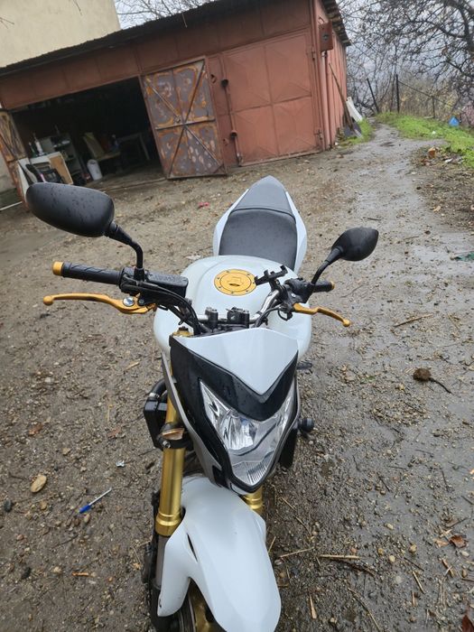Honda Hornet CB600F cu ABS