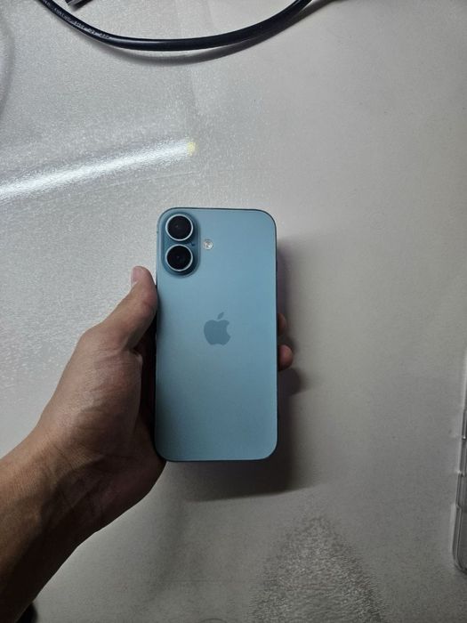 Айфон 16 , 92% 370 циклов 128 гб есть коробка