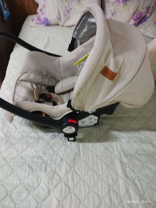 Бебешка кошница moni