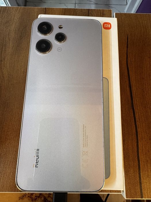 Xiaomi 12 256 gb