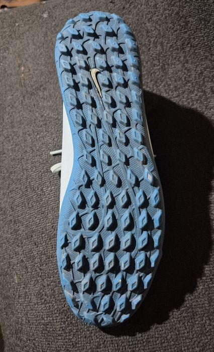 Adidasi Nike sintetic