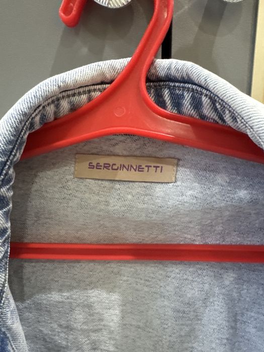 Продам джинсовую куртку