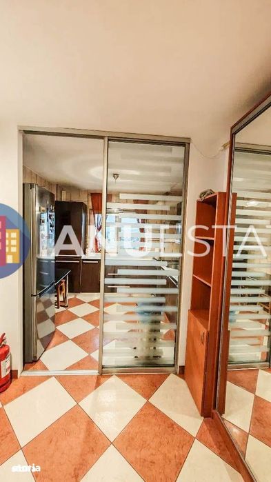 Berceni 5` Metrou Piata Sudului Mall Sun Plaza Oltenitei PetFriendly — fotografia 3