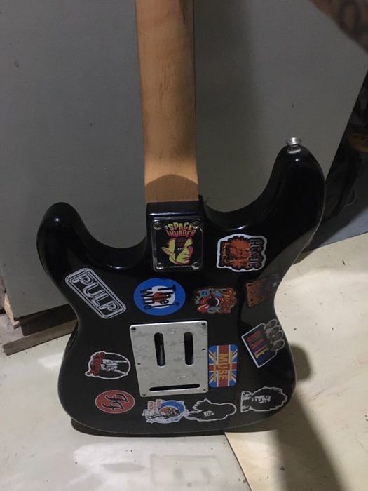 Гитара электроника