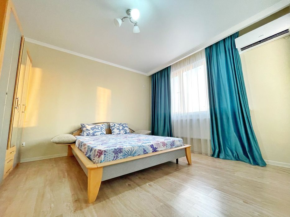 Посуточно 2 комнатная квартира в Жк Титаник