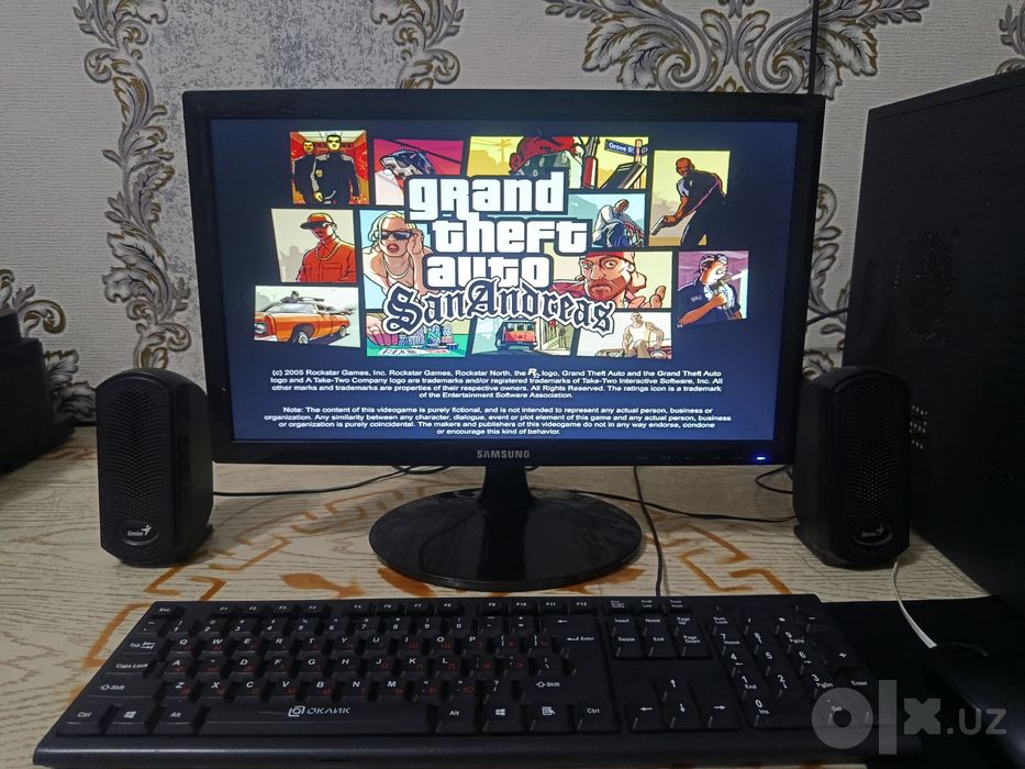 Kompyuter Samsung arzon sotiladi. Windows 10