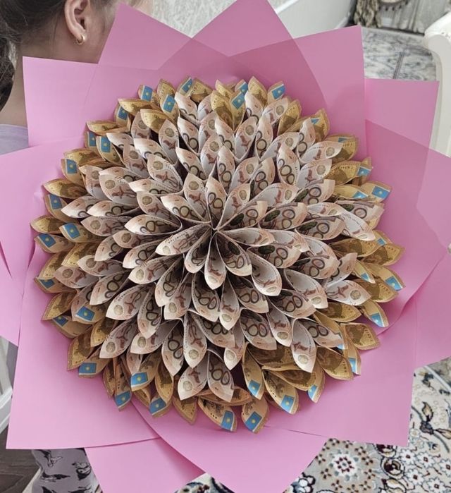 Денежный букет на заказ