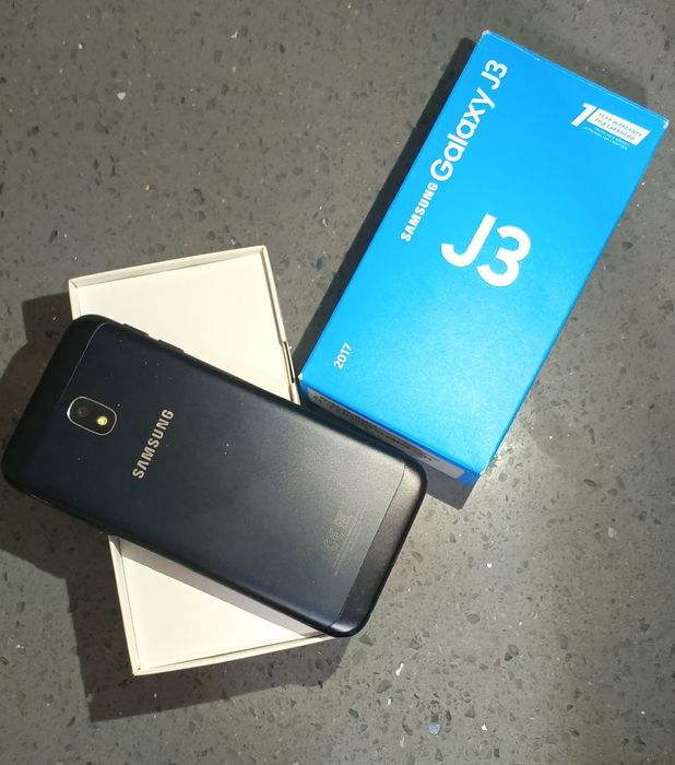 Продаётся samsung j3 2017год