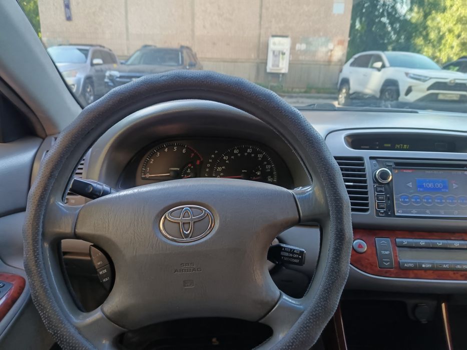 Toyota Camry  30