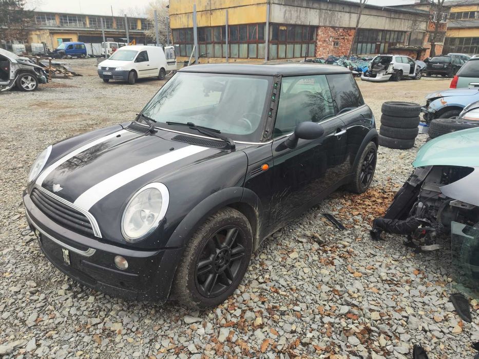 Mini Cooper R50 на части Мини купър